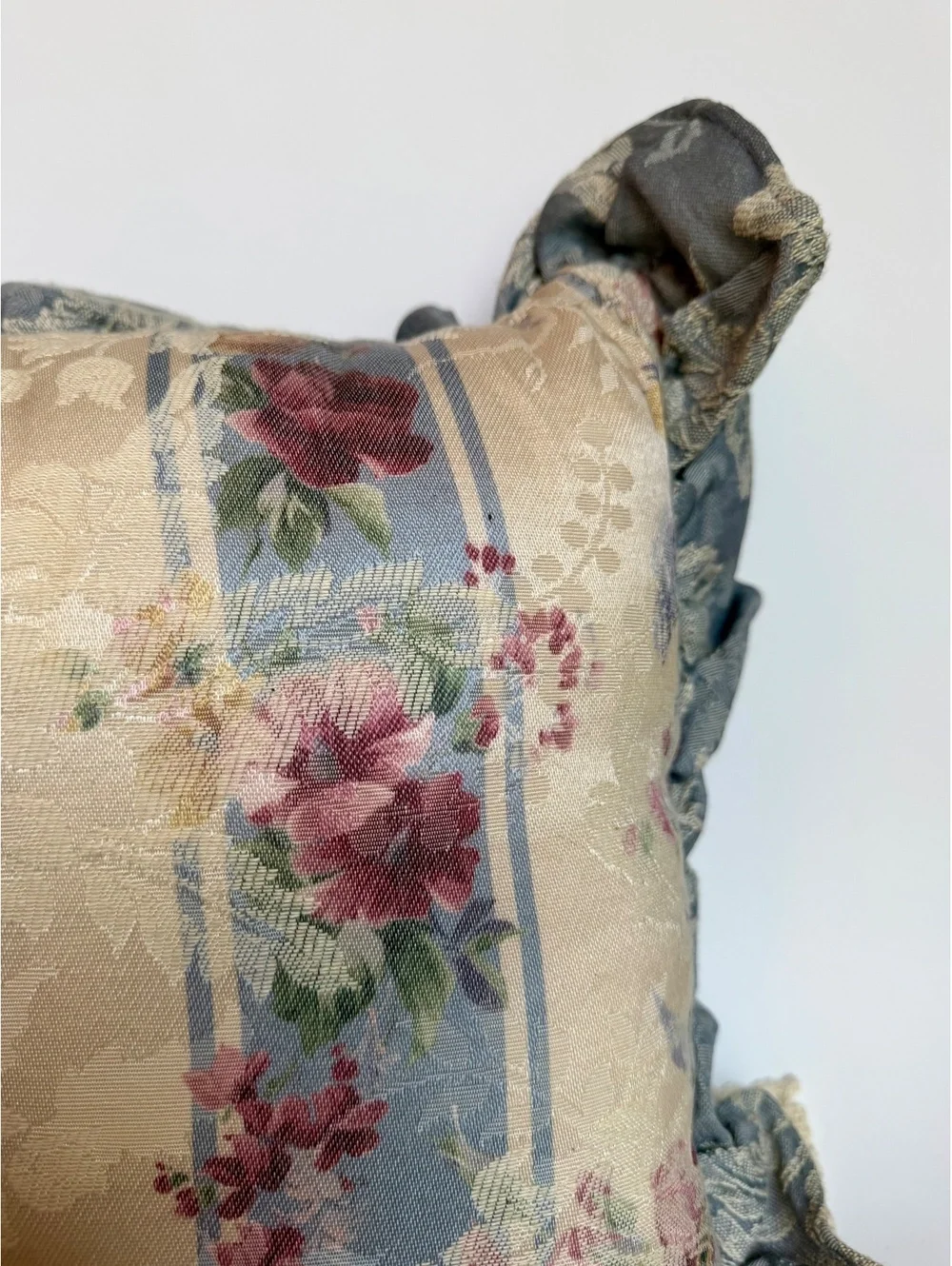 Vintage Sears Monte Carlo Floral Ruffle Throw Pillows Set of 2 16x16